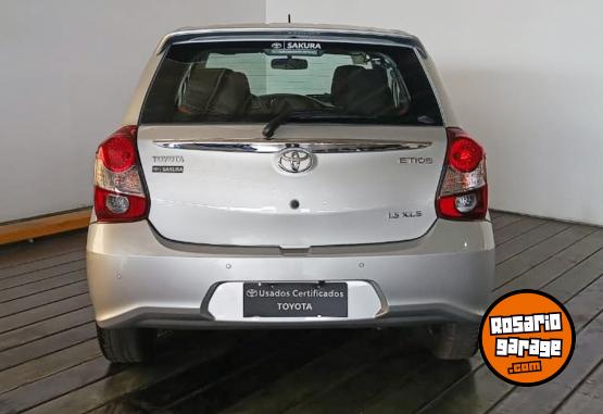 Autos - Toyota ETIOS XLS PACK A/T 5P 2022 Nafta 46377Km - En Venta