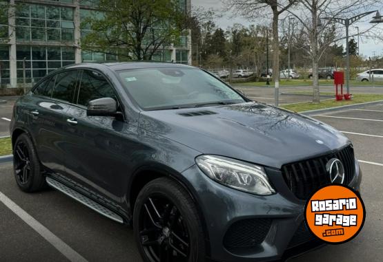 Autos - Mercedes Benz GLE 400 R 2016 Nafta 98000Km - En Venta