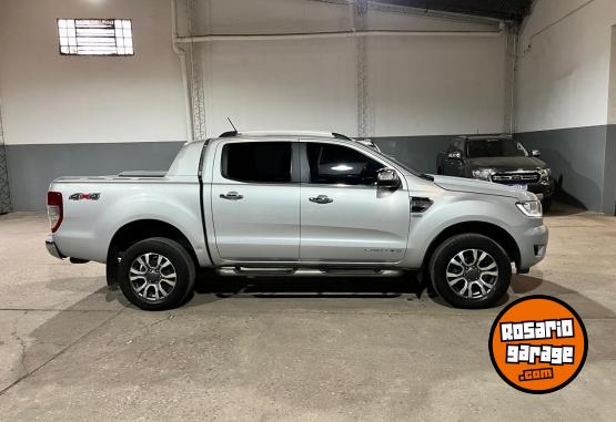 Camionetas - Ford RANGER LIMITED 3.2 AT 4X4 2019 Diesel 90000Km - En Venta