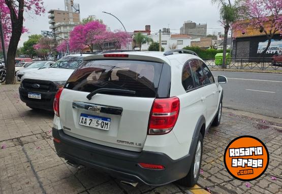 Camionetas - Chevrolet CAPTIVA 2016 Nafta 85000Km - En Venta