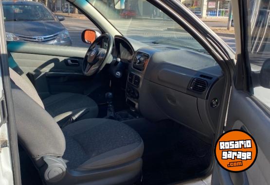 Camionetas - Fiat STRADA 1.3 TREKKING JTD 2018 Diesel 128500Km - En Venta