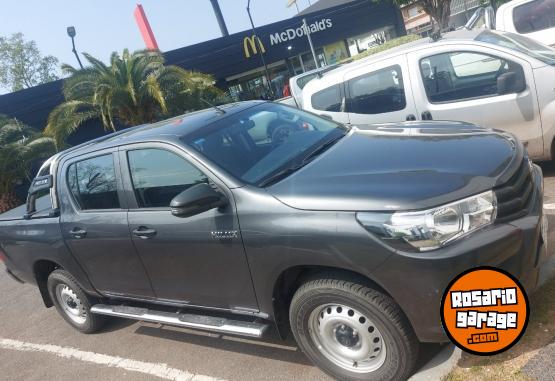 Camionetas - Toyota Hilux 2018 2018 Diesel 37000Km - En Venta