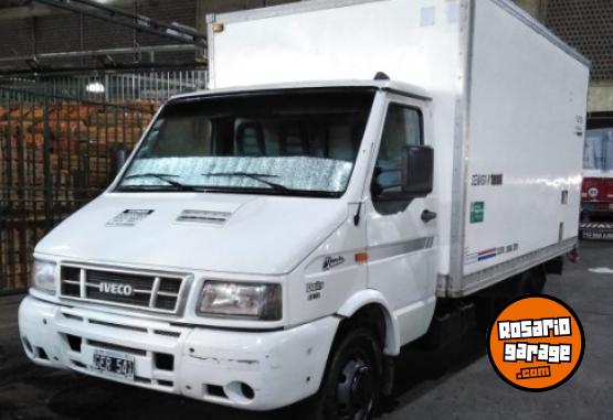 Camiones y Gras - IVECO DAILY 49-12 - En Venta