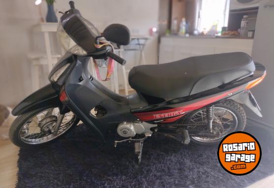 Motos - Corven Energy 110 2021 Nafta 111Km - En Venta