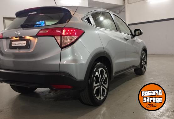 Camionetas - Honda HONDA HRV LX AT 2017 Nafta 29500Km - En Venta