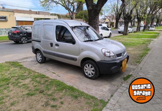 Utilitarios - Renault Kangoo confort 1.6 16v 2010 GNC 179000Km - En Venta