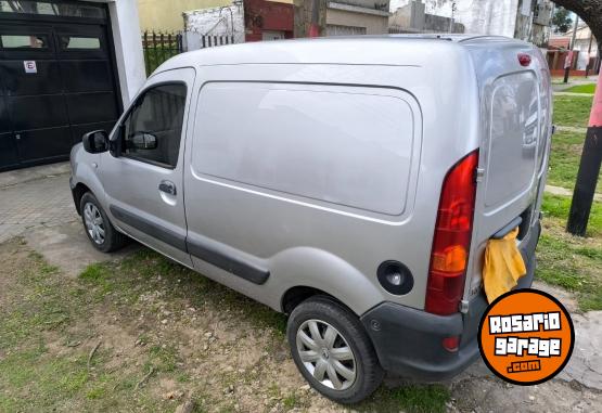 Utilitarios - Renault Kangoo confort 1.6 16v 2010 GNC 179000Km - En Venta