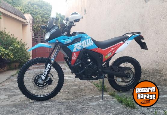 Motos - Gilera SMX 250 Rally Adventure 2022 Nafta 8500Km - En Venta