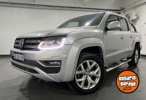 Camionetas - Volkswagen AMAROK V6 HIGHLINE 2021 Diesel 128862Km - En Venta