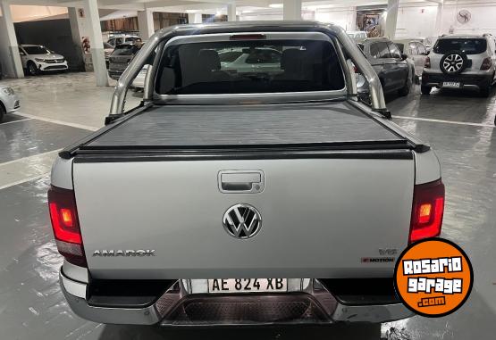 Camionetas - Volkswagen AMAROK V6 HIGHLINE 2021 Diesel 128862Km - En Venta