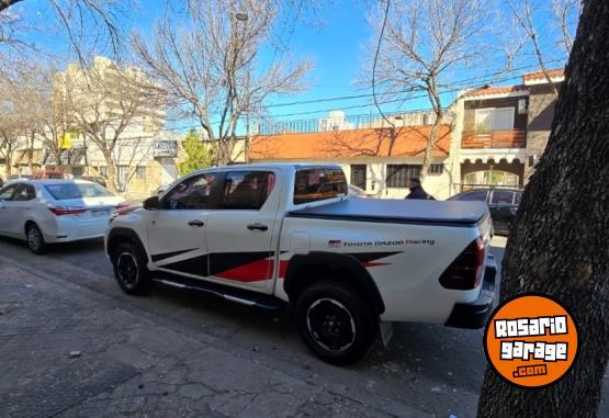 Camionetas - Toyota Hilux GR-S 2020 Diesel 99000Km - En Venta