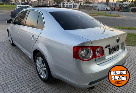 Autos - Volkswagen VENTO ADVANCE 2.5 2007 Nafta 140000Km - En Venta