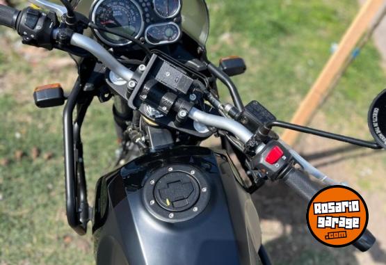 Motos - Royal Enfield Himalayan 411 BS6 2023 Nafta 4000Km - En Venta