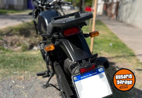 Motos - Royal Enfield Himalayan 411 BS6 2023 Nafta 4000Km - En Venta