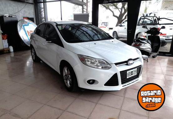 Autos - Ford FOCUS 1.6 L 2015 Nafta 120986Km - En Venta