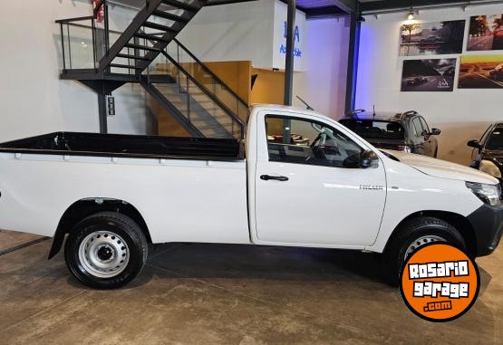 Camionetas - Toyota HILUX DX SC 2.4 2021 Diesel 85000Km - En Venta