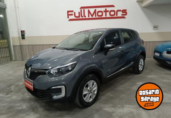 Autos - Renault CAPTUR 2019 Nafta 72500Km - En Venta