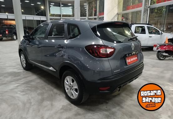 Autos - Renault CAPTUR 2019 Nafta 72500Km - En Venta