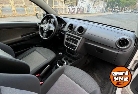 Autos - Volkswagen gol trend pack 1 3/ptas 2013 GNC  - En Venta