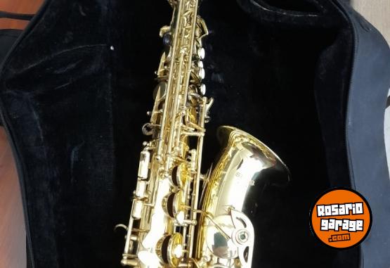 Instrumentos Musicales - SAXO STAGG IMPECABLE ESTADO - En Venta