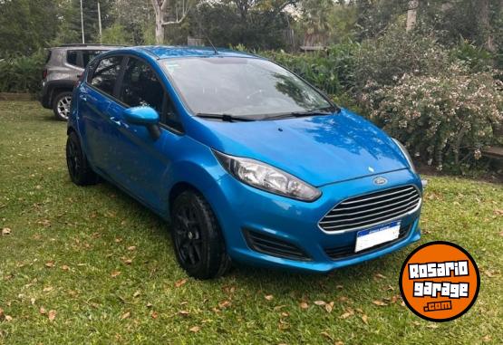 Autos - Ford Fiesta kinetic 2016 Nafta 96000Km - En Venta