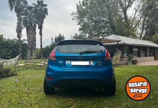 Autos - Ford Fiesta kinetic 2016 Nafta 96000Km - En Venta