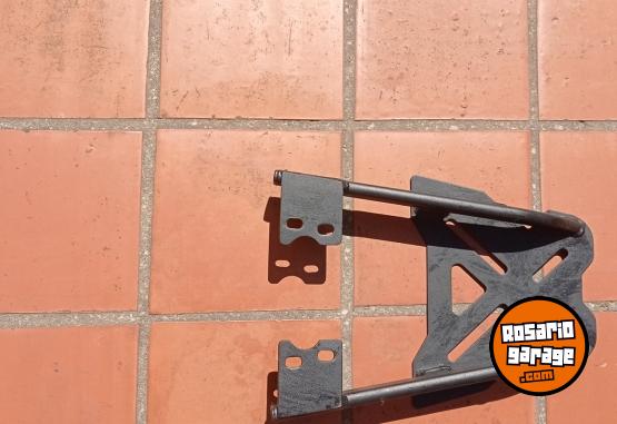 Accesorios para Motos - Portaequipaje Dominar 400 UG - En Venta