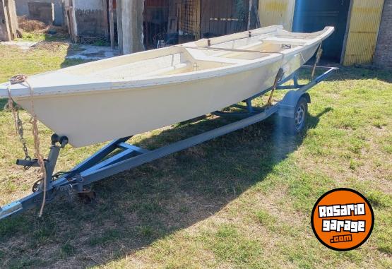 Embarcaciones - Vendo bote con motor mercury 15 hp 0km - En Venta