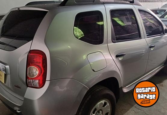 Camionetas - Renault Duster 2013 GNC 135000Km - En Venta