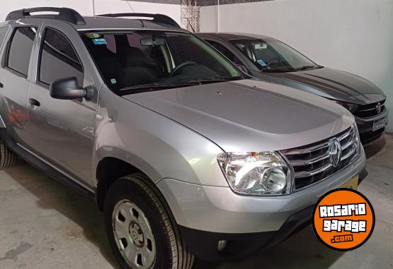 Camionetas - Renault Duster 2013 GNC 135000Km - En Venta