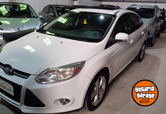 Autos - Ford Focus 2015 Nafta 130000Km - En Venta