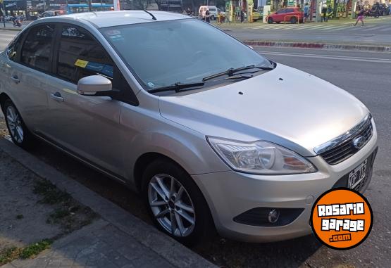 Autos - Ford Focus 2014 GNC 140000Km - En Venta