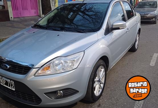 Autos - Ford Focus 2014 GNC 140000Km - En Venta