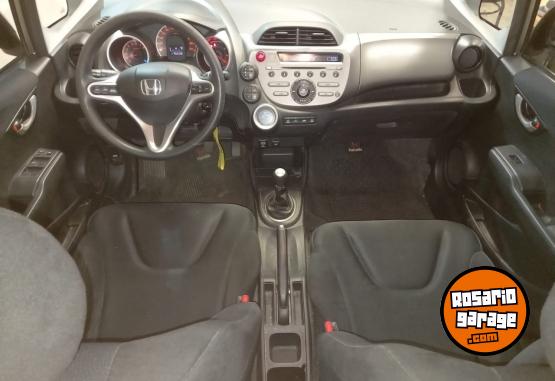 Autos - Honda FIT 2011 Nafta 179300Km - En Venta