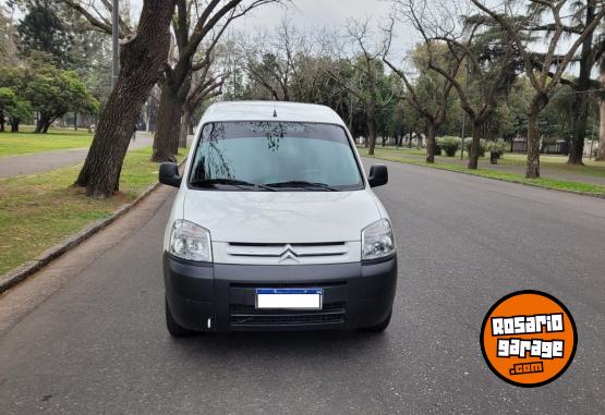 Utilitarios - Citroen BERLINGO 2021 Diesel 42000Km - En Venta