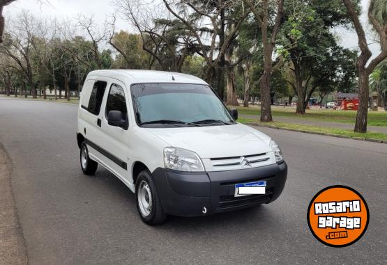 Utilitarios - Citroen BERLINGO 2021 Diesel 42000Km - En Venta