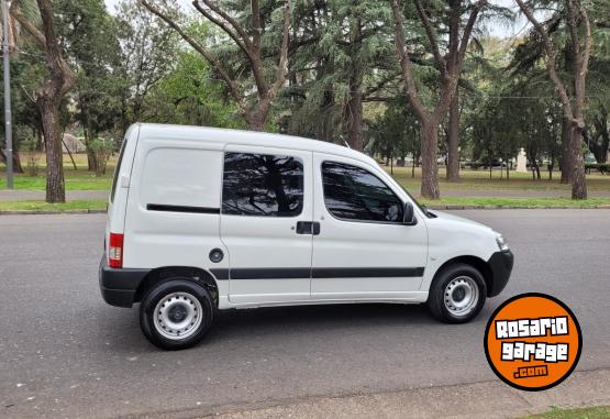 Utilitarios - Citroen BERLINGO 2021 Diesel 42000Km - En Venta