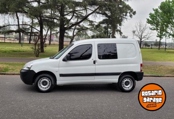 Utilitarios - Citroen BERLINGO 2021 Diesel 42000Km - En Venta