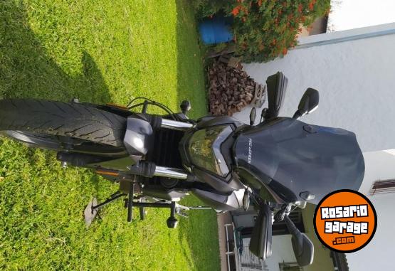 Motos - Bajaj Dominar 400 2017 Nafta 26000Km - En Venta