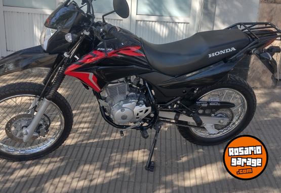 Motos - Honda Xr150 2022 Nafta 11300Km - En Venta