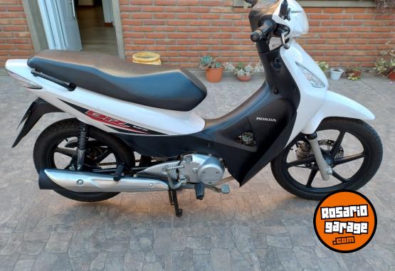 Motos - Honda Biz 125 2017 Nafta 24000Km - En Venta