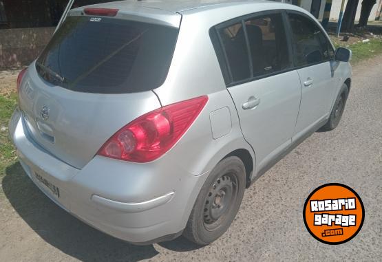 Autos - Nissan Tiida 2008 Nafta 192000Km - En Venta