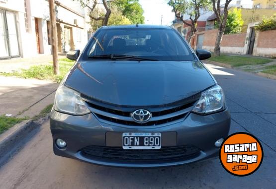 Autos - Toyota ETIOS 1.5 XLS 2014 Nafta  - En Venta