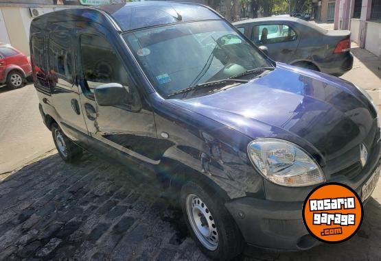 Utilitarios - Renault Kangoo 2015 GNC 110000Km - En Venta