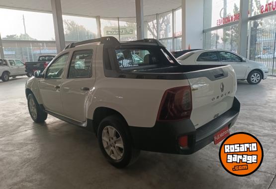 Camionetas - Renault DUSTER OROCH 2018 GNC 117200Km - En Venta