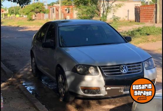 Autos - Volkswagen Bora 2009 Nafta 167000Km - En Venta