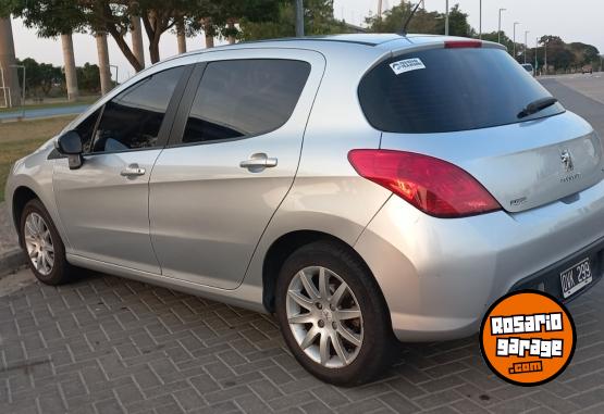 Autos - Peugeot 1.6 active 2015 Nafta 91000Km - En Venta