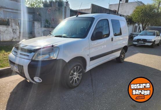 Utilitarios - Citroen Berlingo 2016 Diesel 137000Km - En Venta