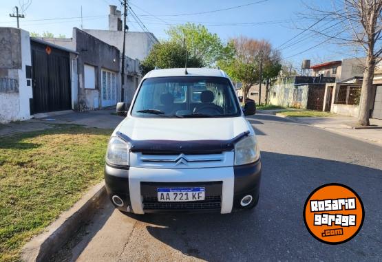 Utilitarios - Citroen Berlingo 2016 Diesel 137000Km - En Venta