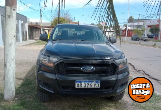 Camionetas - Ford RANGER 2017 Diesel 185000Km - En Venta